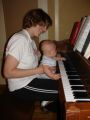 2005-04-21 piano time (1)